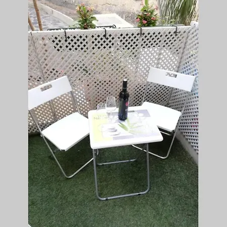La Lajilla Located At Beachfront Apartment *