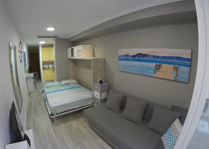 La Lajilla Located At Beachfront דירה *